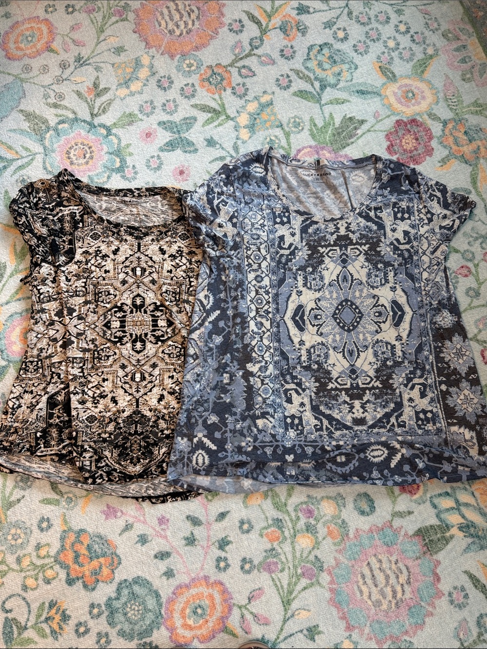 Lucky Brand Women's Short-Sleeve Tee in Blue and Black Patterned Prints XL